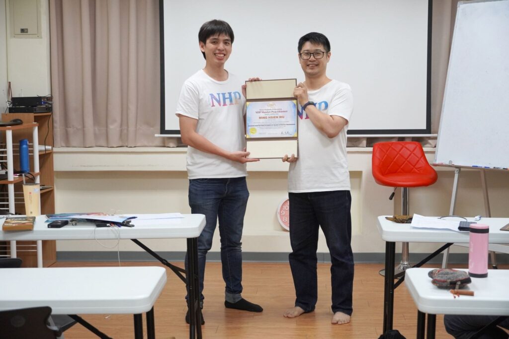 與 NHP 創辦人李恩祺合影